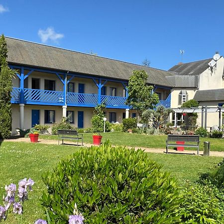 Hotel Capricorne Vendome Bagian luar foto